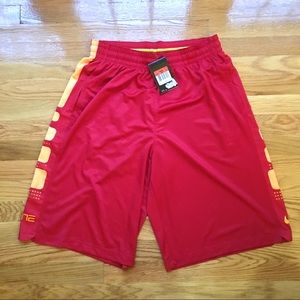 Nike Elite men’s large shorts NWT